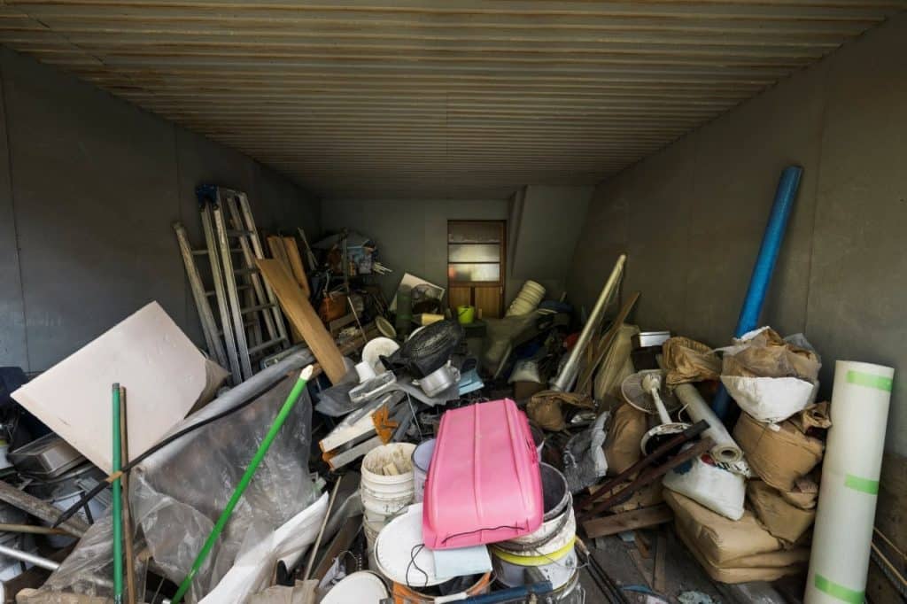hoarder cleaning service